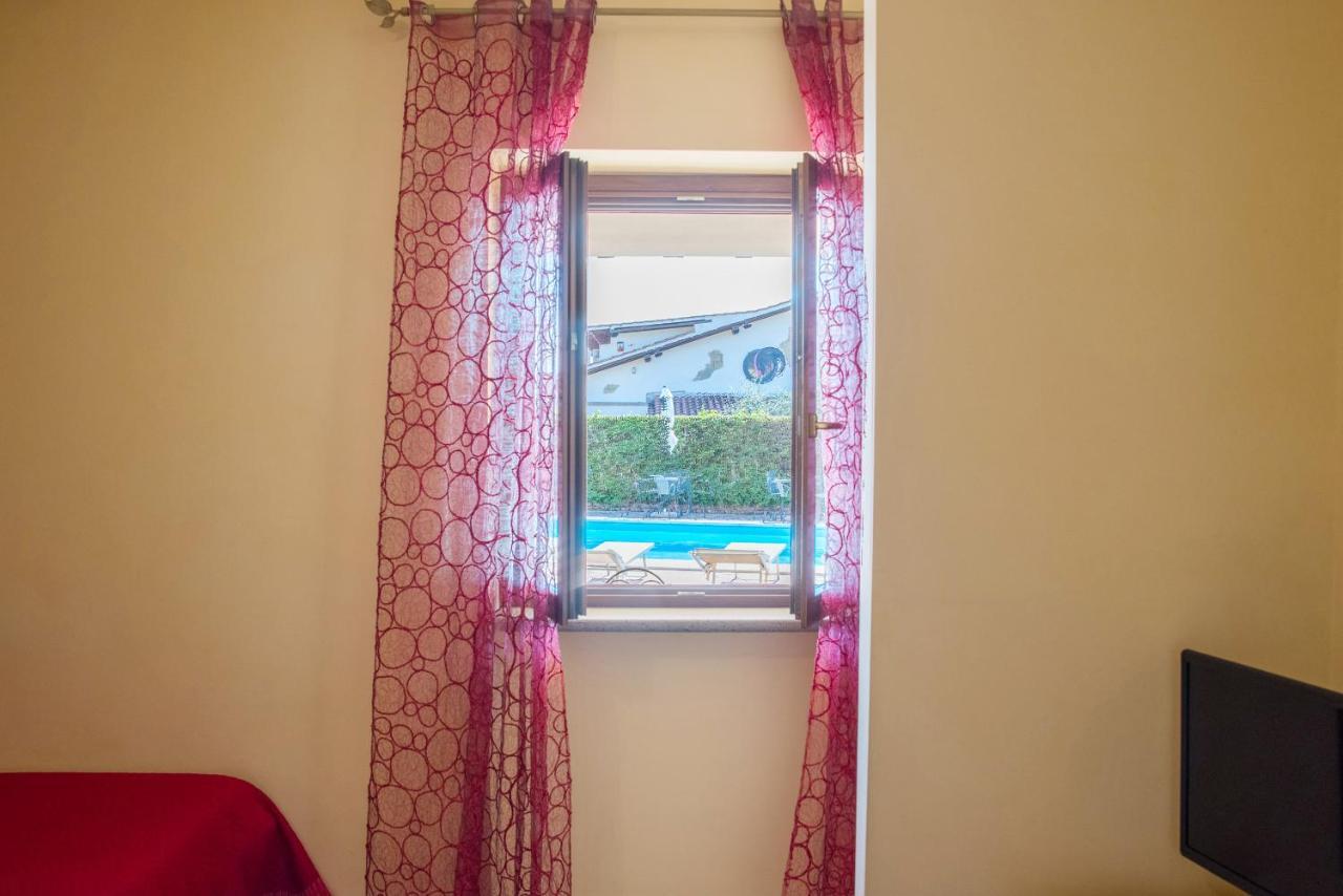 L'Infinito Bed & Breakfast Carbognano Екстериор снимка