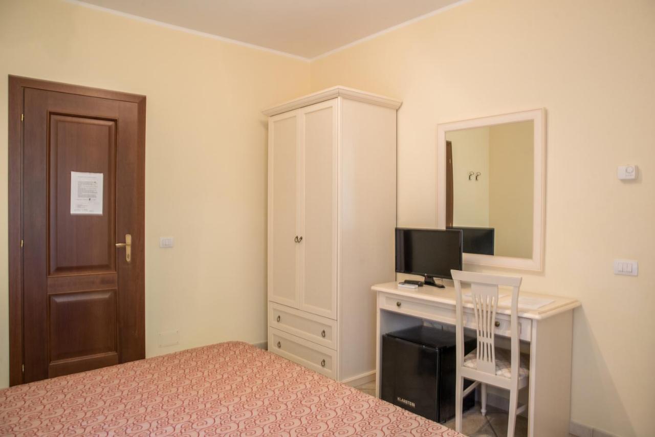 L'Infinito Bed & Breakfast Carbognano Екстериор снимка