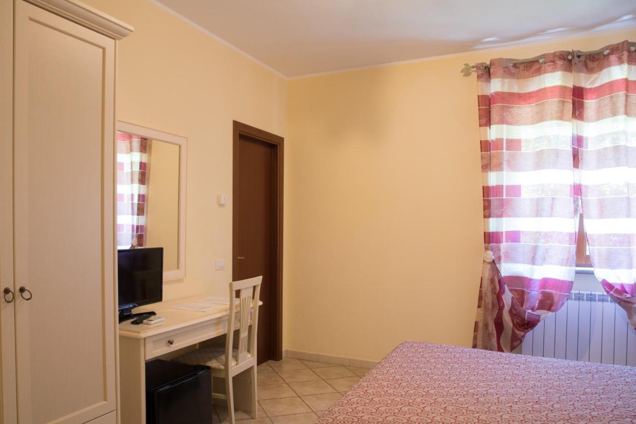 L'Infinito Bed & Breakfast Carbognano Екстериор снимка