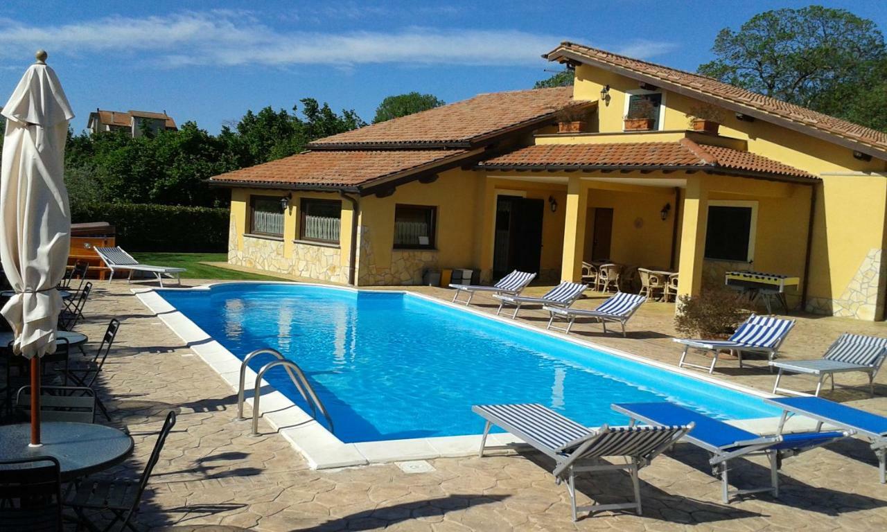 L'Infinito Bed & Breakfast Carbognano Екстериор снимка