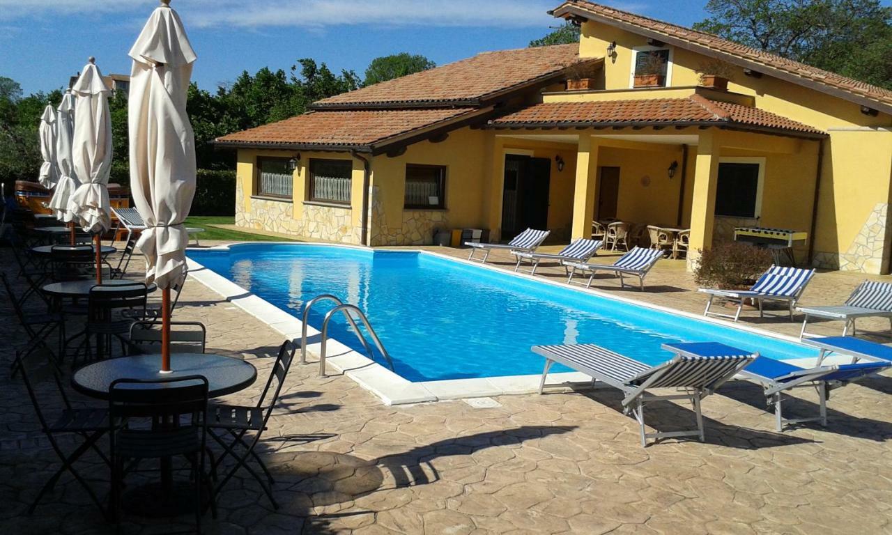 L'Infinito Bed & Breakfast Carbognano Екстериор снимка