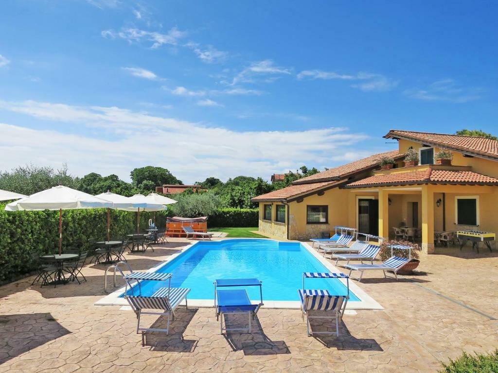 L'Infinito Bed & Breakfast Carbognano Екстериор снимка